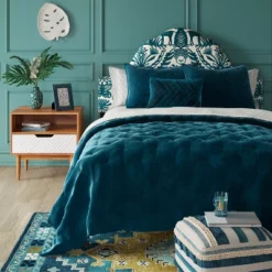 Touraco Nightstand White/Brown - Thresholdâ˘