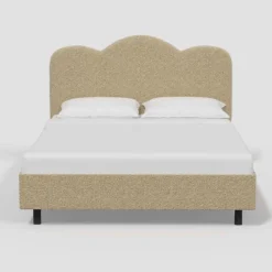 Lizzie Platform Bed In Boucle - Thresholdâ˘